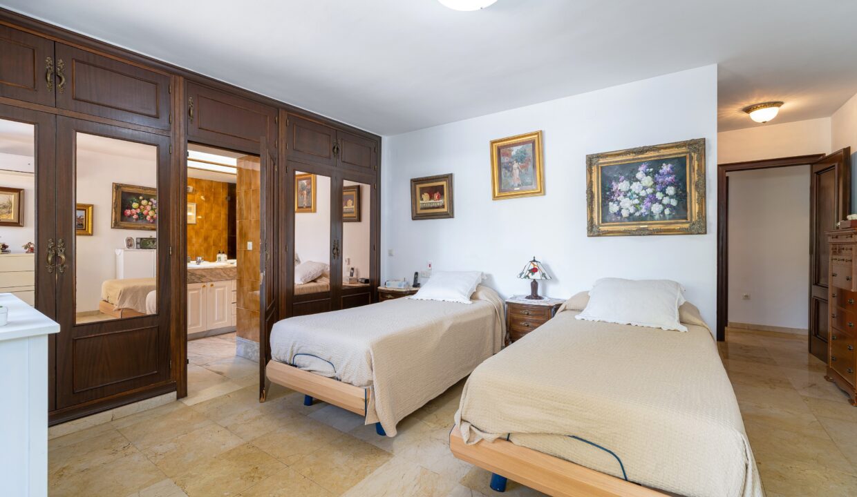 251001 BENALMÁDENA (12)