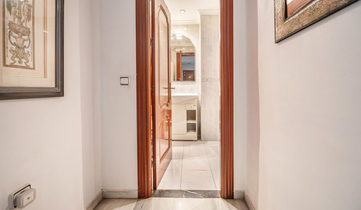 005_M_MALAGA