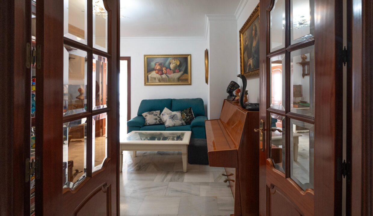 012_M_MALAGA