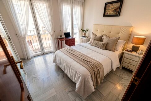 013_M_MALAGA